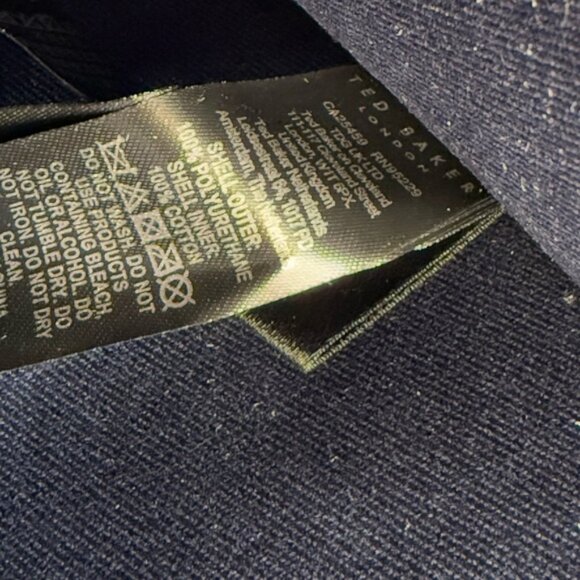 🆕 TED BAKER 🧿 NWOT REPTCON Navy Croc-Embossed Small Icon Tote Bag - Picture 11 of 15